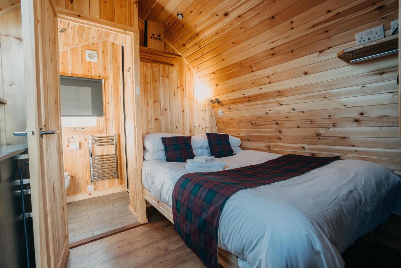 North Coast 500 Pods Hotel Achmelvich Exterior photo